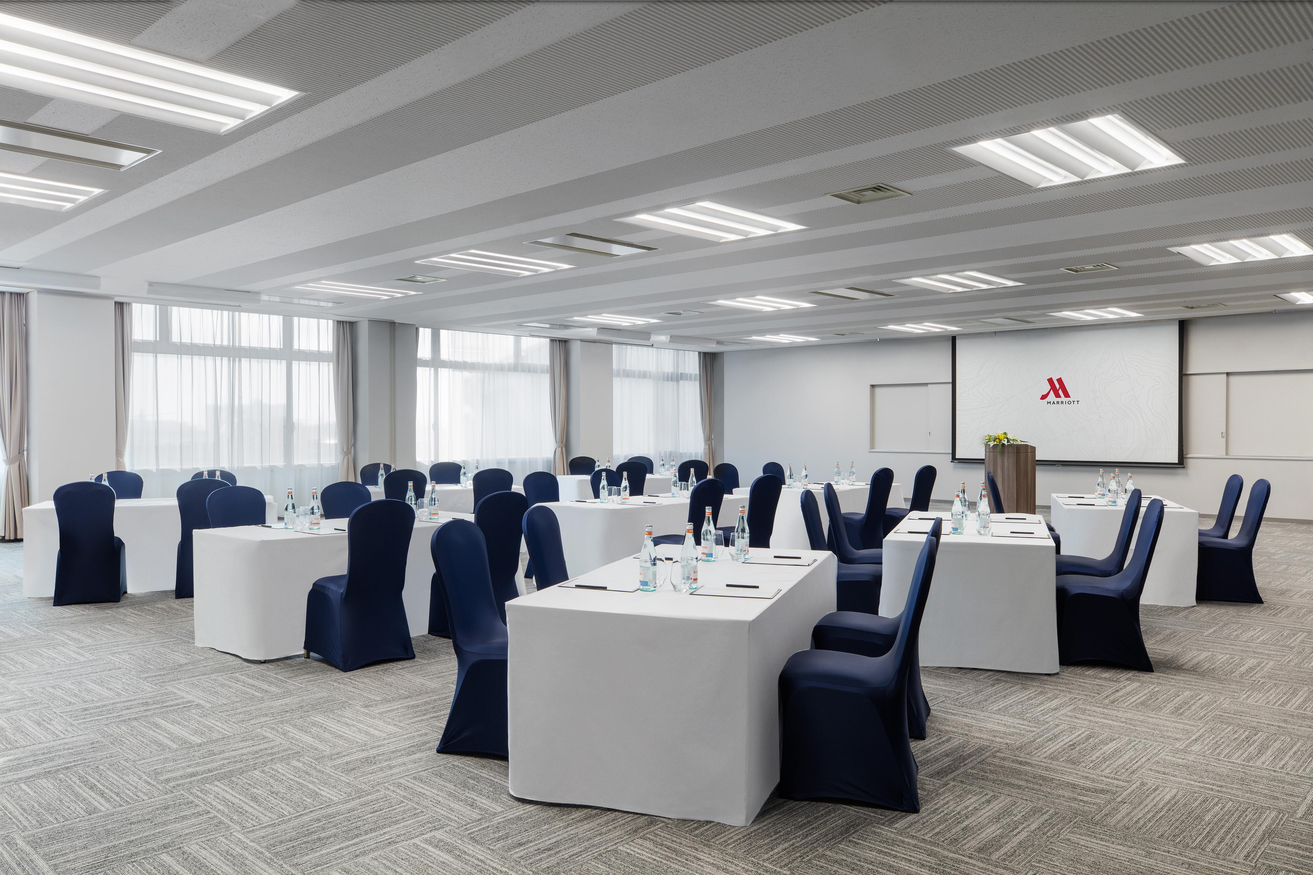 Lake Biwa Marriott Hotel Moriyama Екстериор снимка