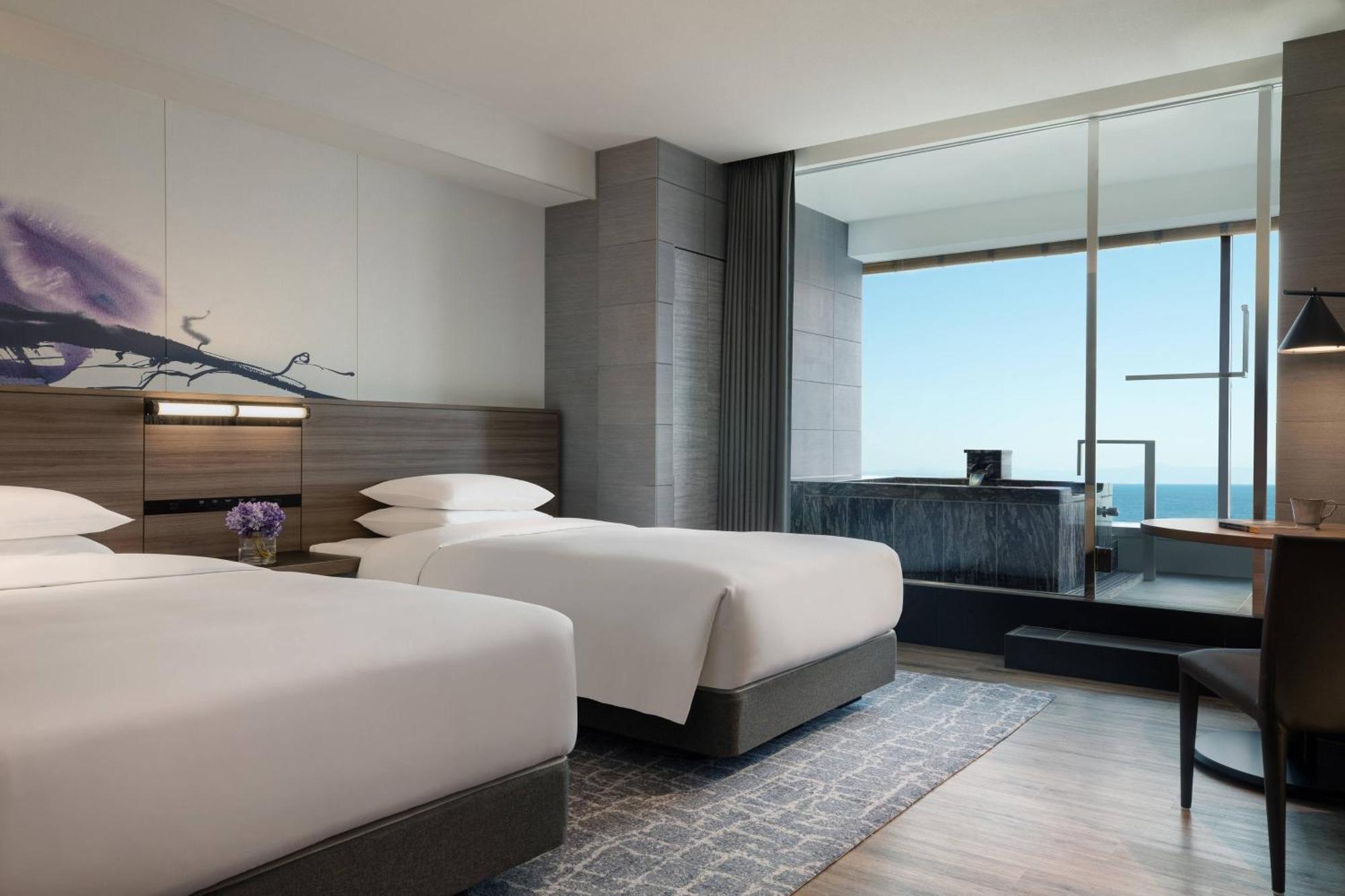 Lake Biwa Marriott Hotel Moriyama Екстериор снимка